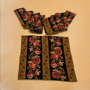 April Cornell Dinner Napkins